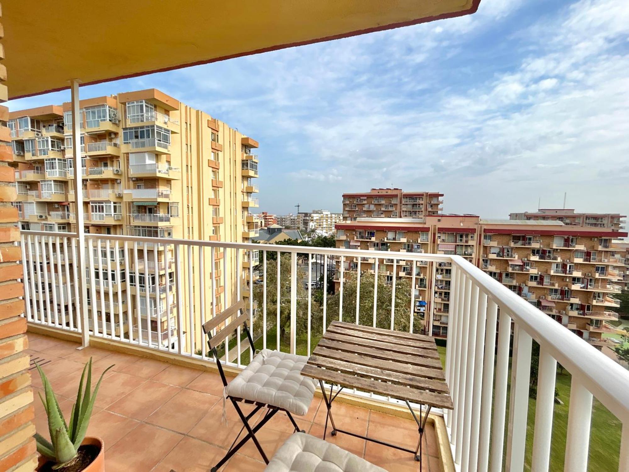 Acogedor Apartamento En Benalmadena Vistas Exterior foto